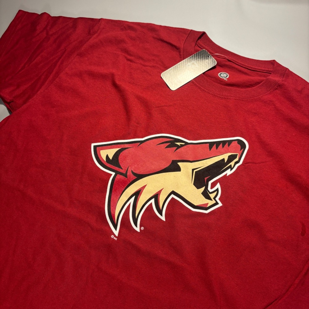 NHL Arizona Coyotes Mens‎ T-Shirt Red Short Sleeve Graphic Logo Large